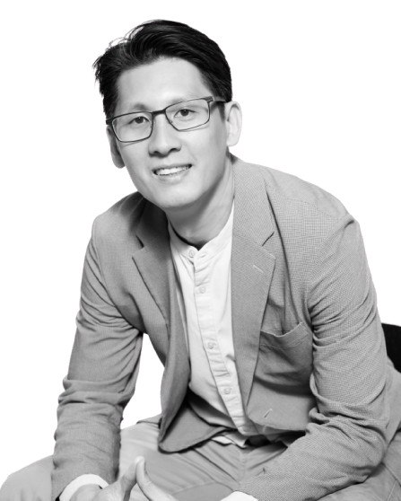 Junlong Lin